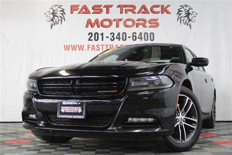 2019 Dodge Charger SXT, available for sale in Paterson, New Jersey | Fast Track Motors. Paterson, New Jersey