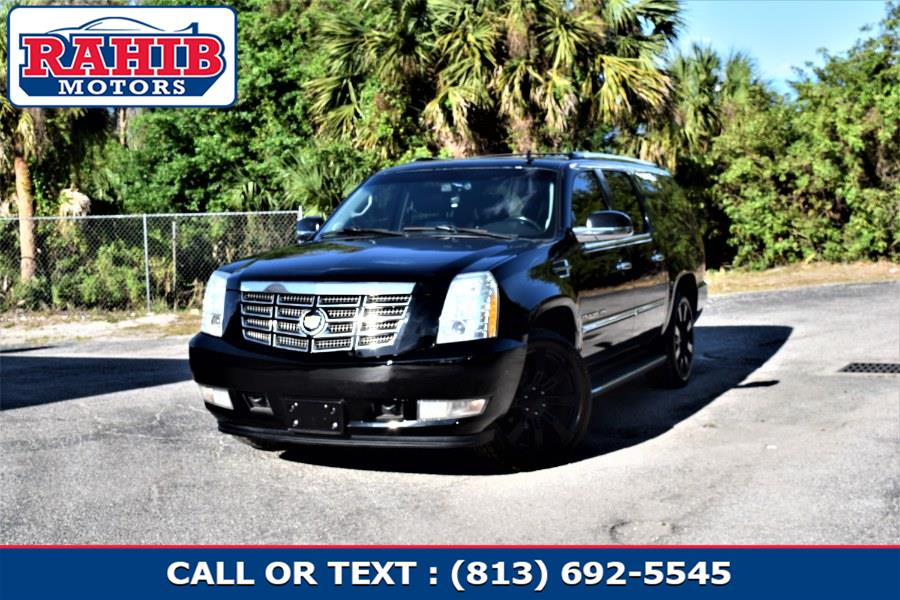 2013 Cadillac Escalade ESV AWD 4dr Luxury, available for sale in Winter Park, Florida | Rahib Motors. Winter Park, Florida