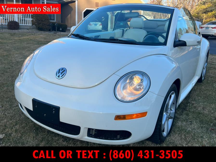 2007 Volkswagen New Beetle Convertible 2dr Auto PZEV Triple White, available for sale in Manchester, Connecticut | Vernon Auto Sale & Service. Manchester, Connecticut