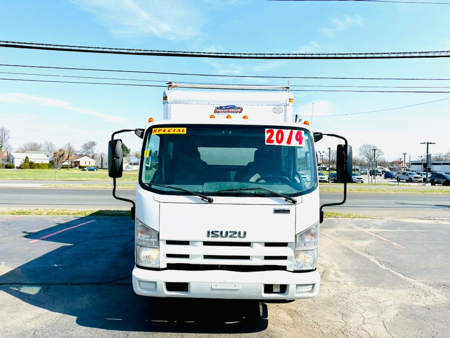 2014 Isuzu NPR-HD's photo