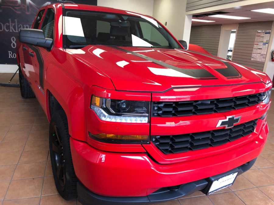 2017 Chevrolet Silverado 1500 4WD Double Cab 143.5" Custom, available for sale in Suffern, New York | Rockland Motor Sport. Suffern, New York