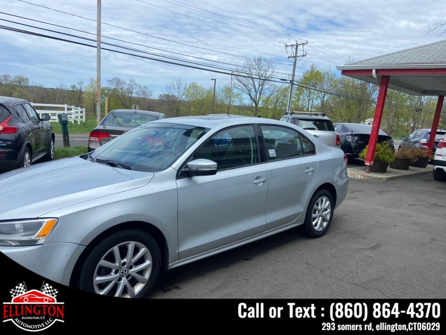 2011 Volkswagen Jetta Sedan 4dr Auto SE w/Convenience & Sunroof PZEV, available for sale in Ellington, Connecticut | Ellington Automotive LLC. Ellington, Connecticut