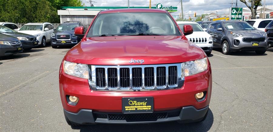 2011 Jeep Grand Cherokee Laredo 4WD's photo