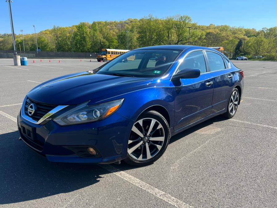 2017 Nissan Altima 2.5 SR Sedan, available for sale in Waterbury, Connecticut | Platinum Auto Care. Waterbury, Connecticut