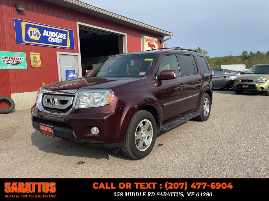 2010 Honda Pilot 4WD 4dr Touring w/RES & Navi, available for sale in Sabattus, Maine | Sabattus Auto and Truck Sales Inc. Sabattus, Maine
