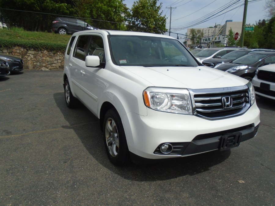 2015 Honda Pilot 4WD 4dr EX-L w/Navi, available for sale in Waterbury, Connecticut | Jim Juliani Motors. Waterbury, Connecticut