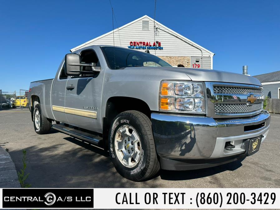 2012 Chevrolet Silverado 1500 4WD Ext Cab 143.5" LT, available for sale in East Windsor, Connecticut | Central A/S LLC. East Windsor, Connecticut