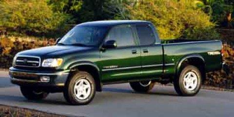 2001 Toyota Tundra Access Cab V8 Auto SR5 4WD (Natl), available for sale in Clinton, Connecticut | M&M Motors International. Clinton, Connecticut