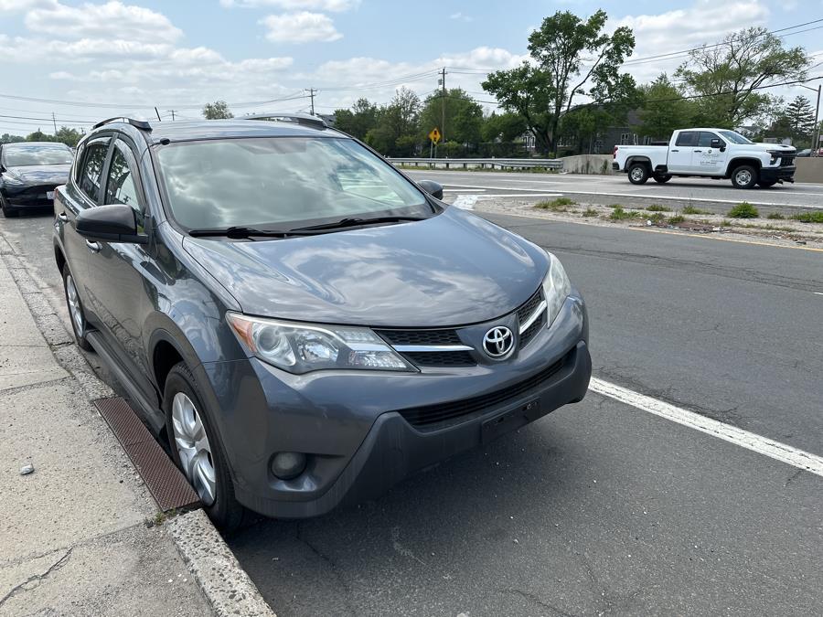 Used 2013 Toyota RAV4 in Huntington Station, New York | Kantic Car. Huntington Station, New York
