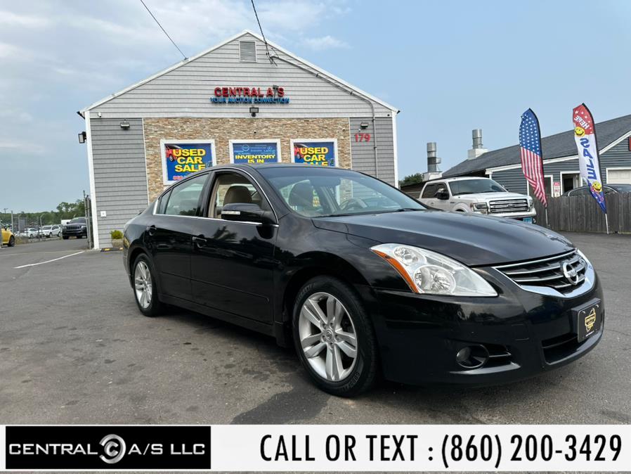 2010 Nissan Altima 4dr Sdn V6 CVT 3.5 SR, available for sale in East Windsor, Connecticut | Central A/S LLC. East Windsor, Connecticut