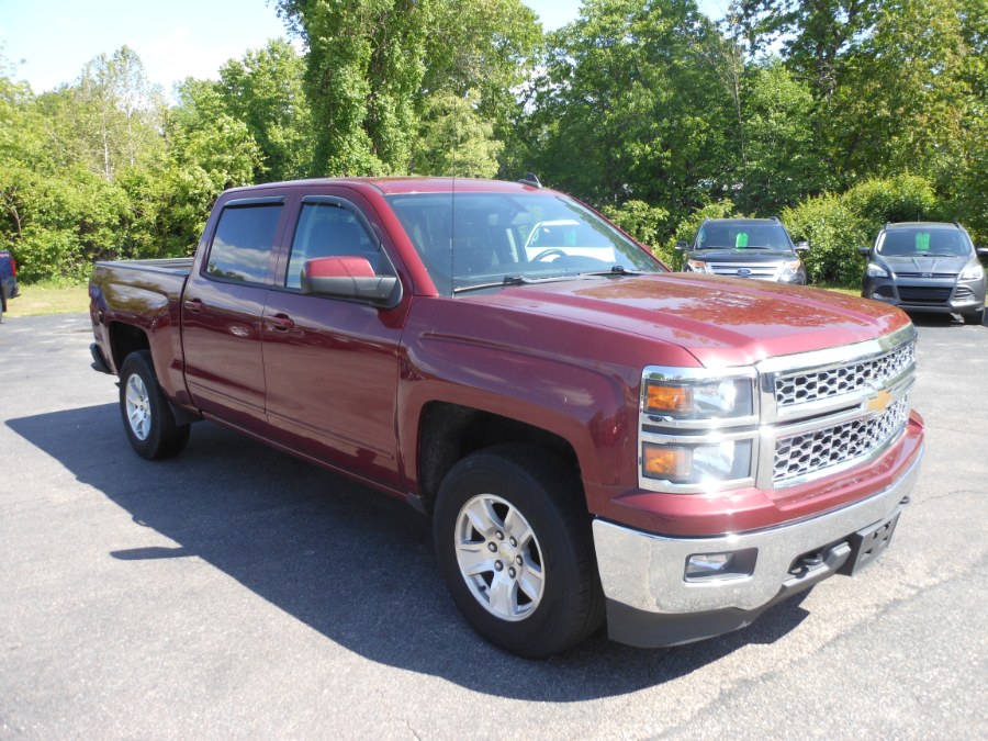 2015 Chevrolet Silverado 1500 4WD Crew Cab 143.5" LT w/1LT, available for sale in Yantic, Connecticut | Yantic Auto Center. Yantic, Connecticut