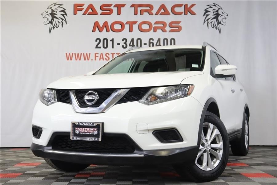 2015 Nissan Rogue SV, available for sale in Paterson, New Jersey | Fast Track Motors. Paterson, New Jersey
