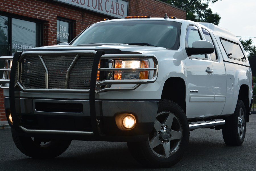 2013 GMC Sierra 2500HD 4WD Ext Cab 144.2" SLT, available for sale in ENFIELD, Connecticut | Longmeadow Motor Cars. ENFIELD, Connecticut