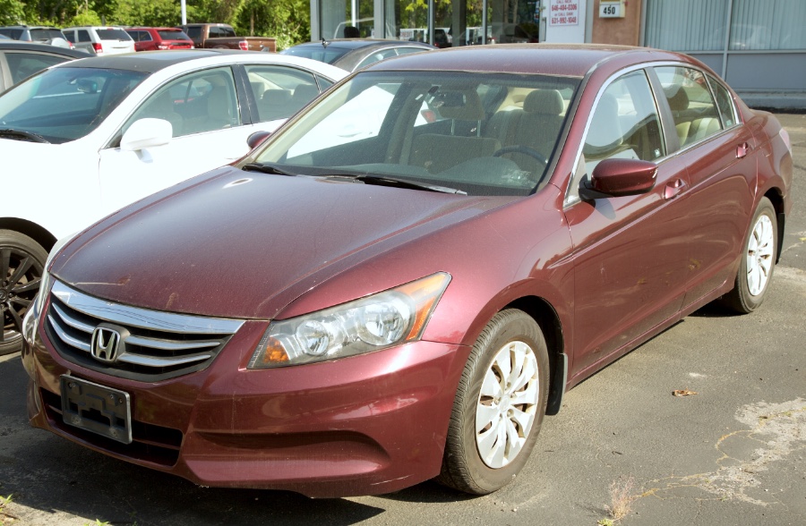2011 Honda Accord Sdn 4dr I4 Auto LX PZEV, available for sale in West Babylon, New York | Boss Auto Sales. West Babylon, New York
