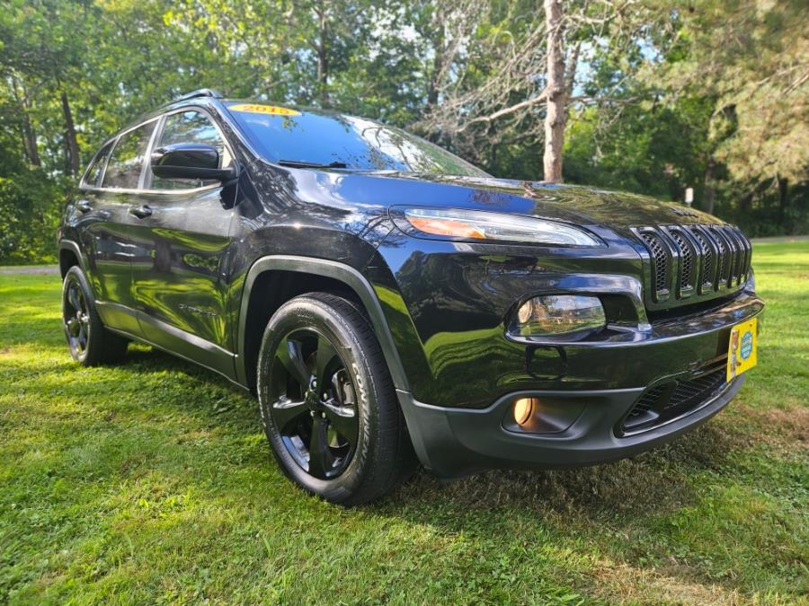 2015 Jeep Cherokee 4WD 4dr Latitude, available for sale in New Britain, Connecticut | Supreme Automotive. New Britain, Connecticut