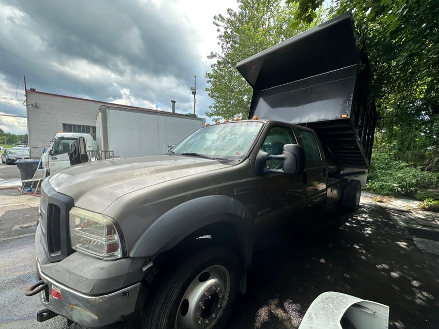 2005 Ford F-550's photo