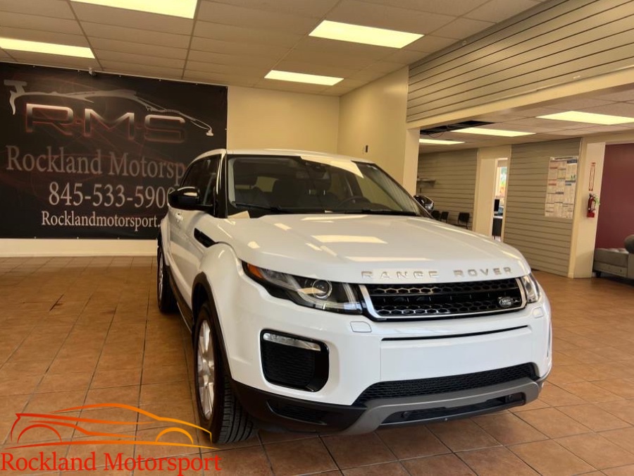 2017 Land Rover Range Rover Evoque 5 Door  SE, available for sale in Suffern, New York | Rockland Motor Sport. Suffern, New York