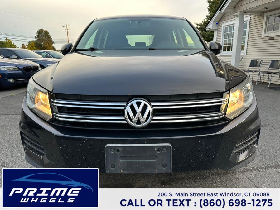 2013 Volkswagen Tiguan 2.0T S Auto 4WD w/Sunroof's photo