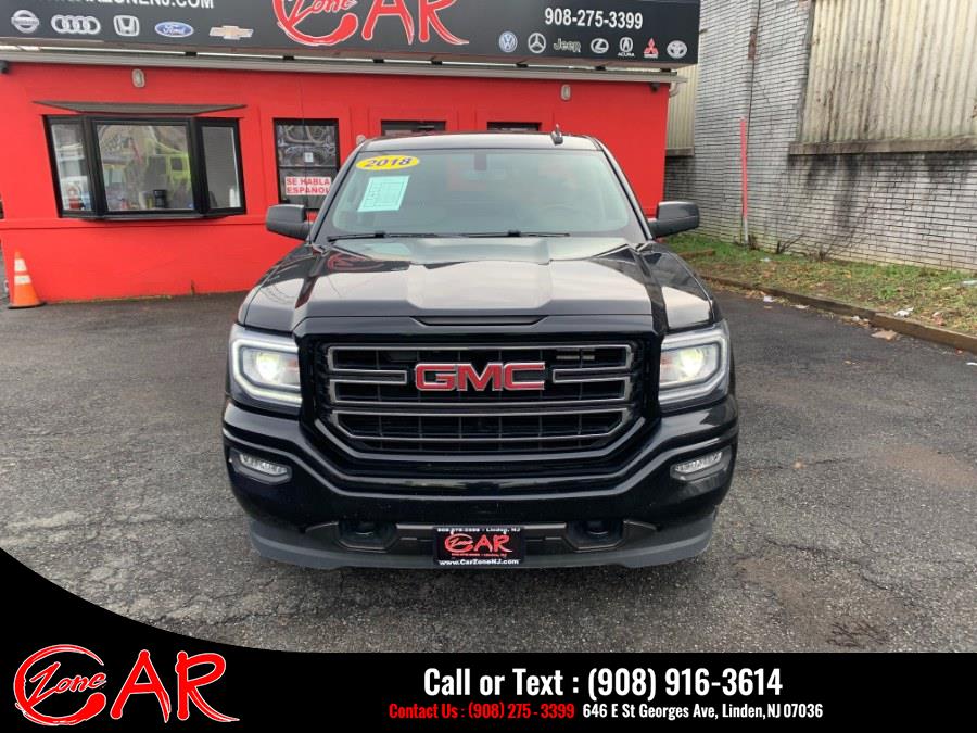 2018 GMC Sierra 4WD Double Cab Standard Box's photo
