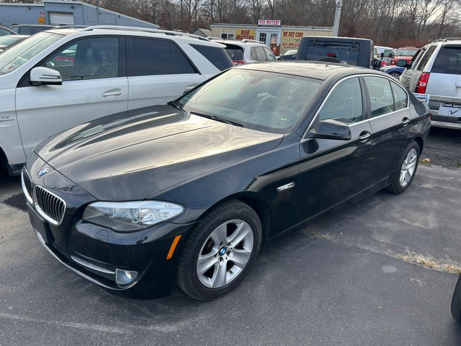 2013 BMW 5 Series 528i xDrive Sedan's photo