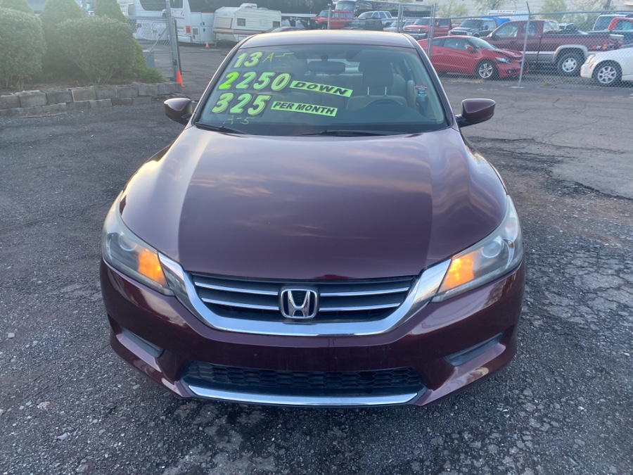 Used 2013 Honda Accord Sdn in Wallingford, Connecticut | Universal Leasing LLC . Wallingford, Connecticut
