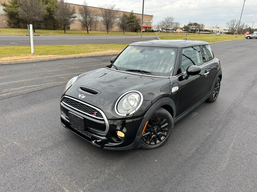 2018 MINI Cooper S's photo