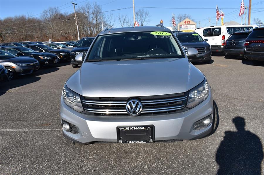 2017 Volkswagen Tiguan 2.0T SEL's photo