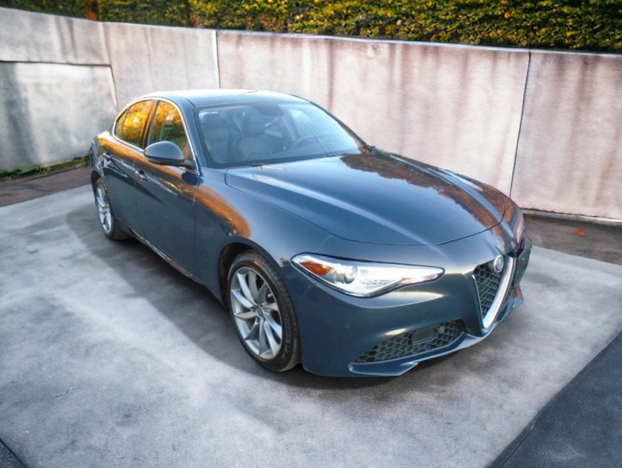2019 Alfa Romeo Giulia AWD, available for sale in Waterbury, Connecticut | Jim Juliani Motors. Waterbury, Connecticut