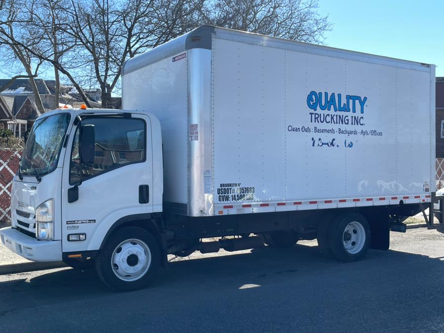2018 Isuzu NPR-HD's photo