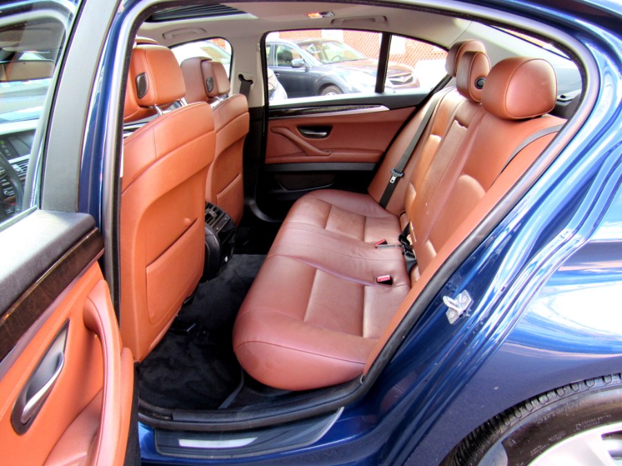 2012 BMW 5 Series 528i - Photo 9