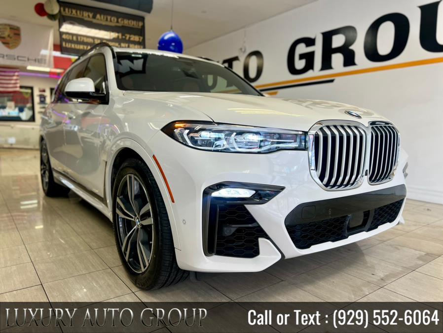 2019 BMW X7 xDrive40i's photo