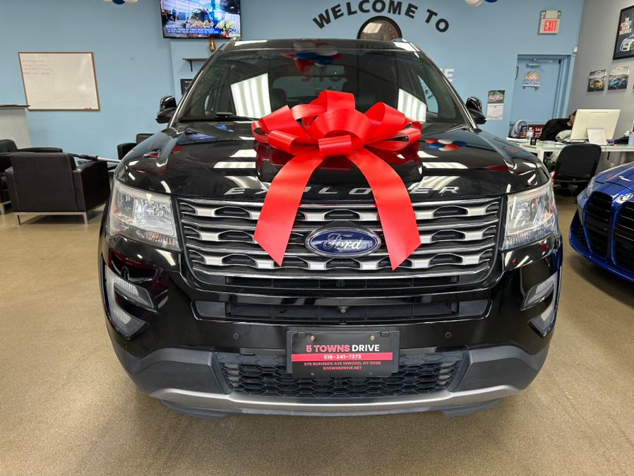 2016 Ford Explorer Limited FWD's photo
