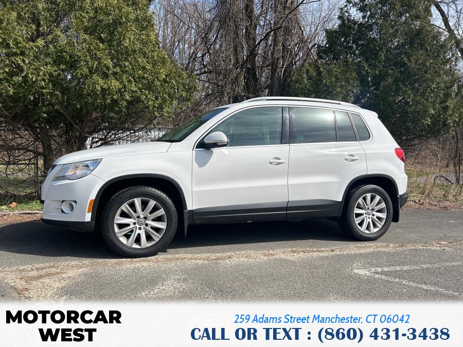 2009 Volkswagen Tiguan SE 4Motion with Leather's photo