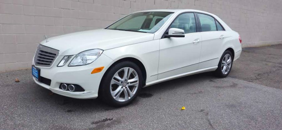 Used Mercedes-Benz E-Class 4dr Sdn E350 Luxury 4MATIC 2011 | M&M Motors International. Clinton, Connecticut