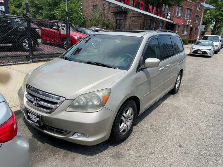 2005 Honda Odyssey EX w/ Leather DVD RES and Navigation's photo