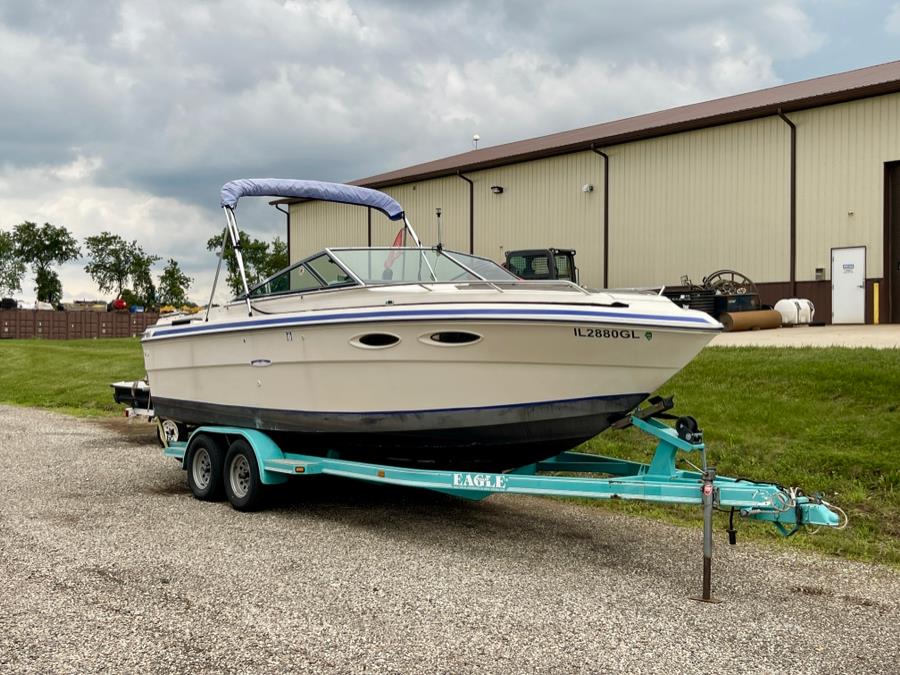 Used 1983 Sea Ray SRV225XL in Darien, Wisconsin | Geneva Motor Cars. Darien, Wisconsin
