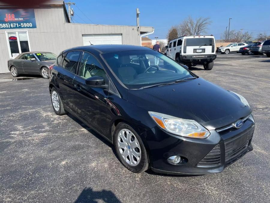 2012 Ford Focus 5 Door Hatch SE's photo