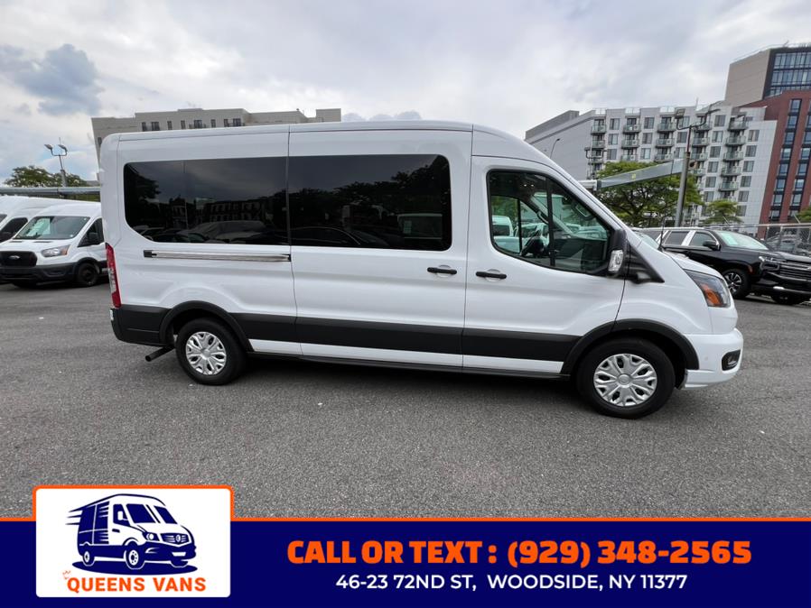 2023 Ford Transit Passenger Van XLT - Photo 3