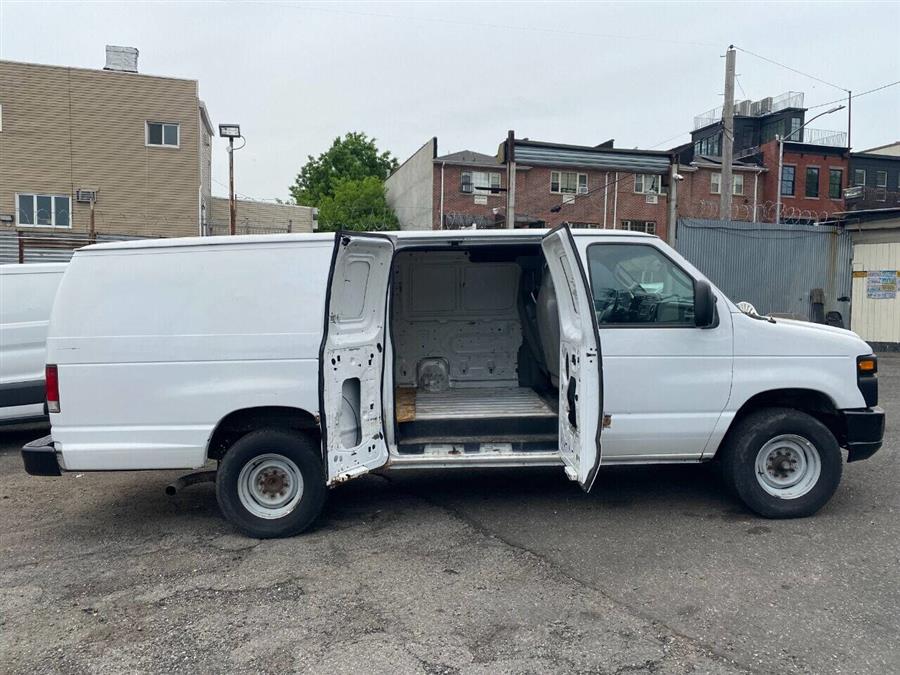 Used 2013 Ford E-350 in Rosedale, New York | Sunrise Auto Sales. Rosedale, New York