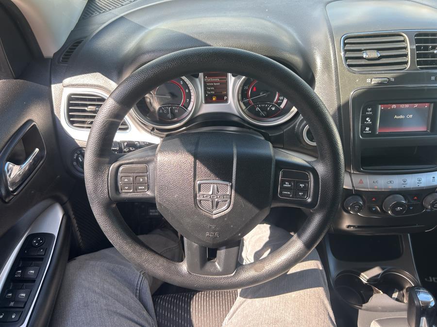2017 Dodge Journey SE - Photo 14