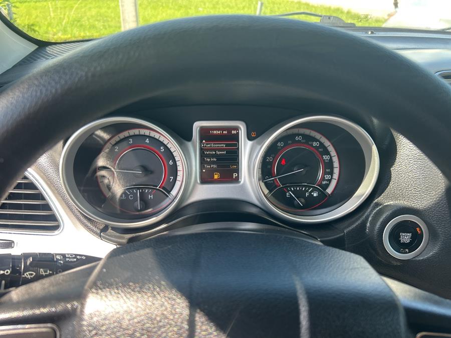 2017 Dodge Journey SE - Photo 12