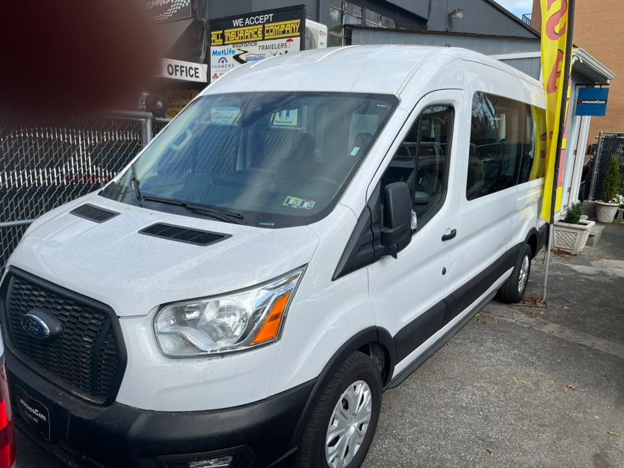 2022 Ford Transit Passenger Wagon