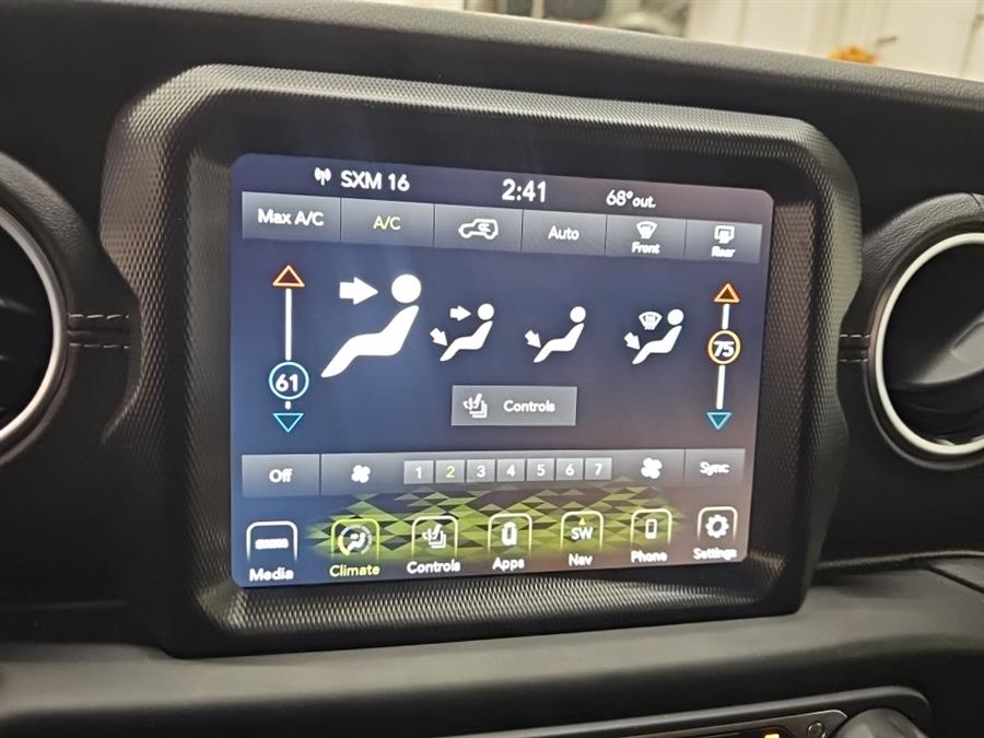 2021 Jeep Wrangler Unlimited Sahara - Photo 15