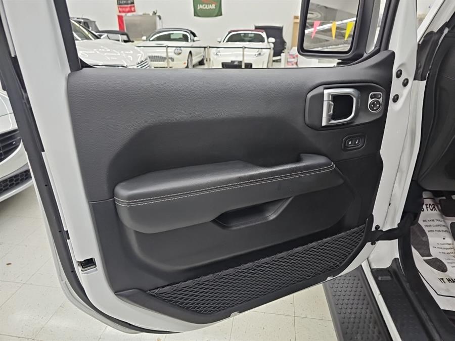 2021 Jeep Wrangler Unlimited Sahara - Photo 12