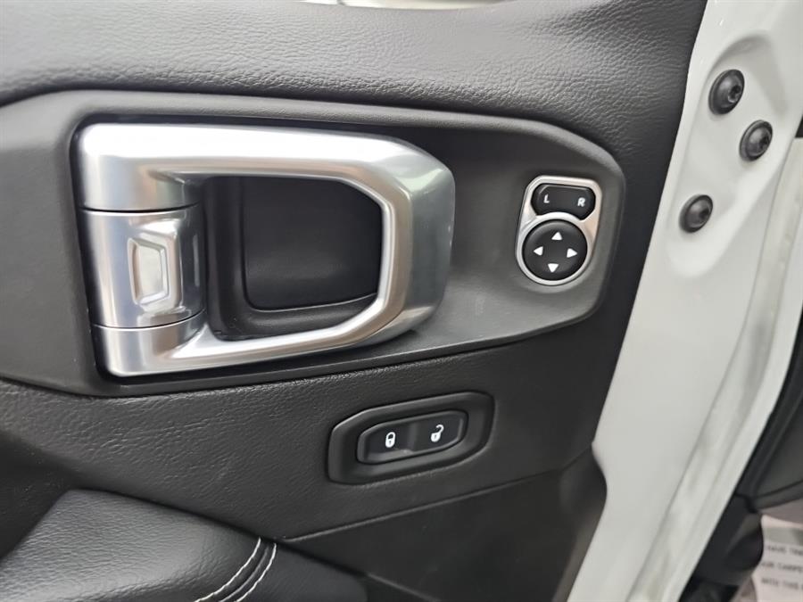 2021 Jeep Wrangler Unlimited Sahara - Photo 28