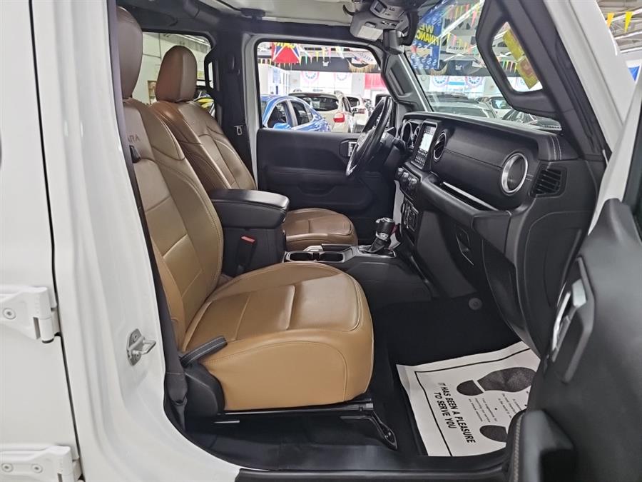 2021 Jeep Wrangler Unlimited Sahara - Photo 8