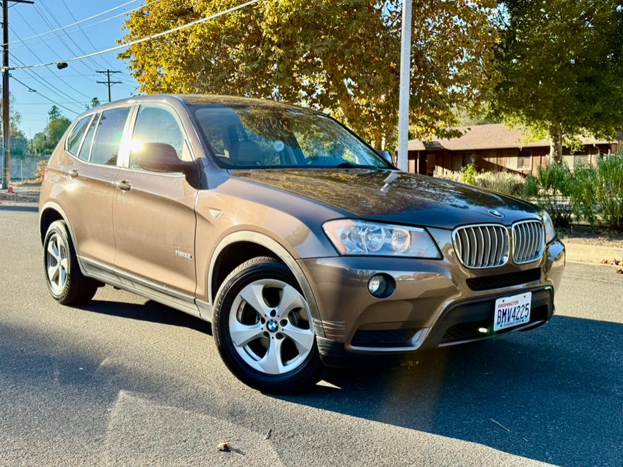 2011 BMW X3 xDrive28i's photo