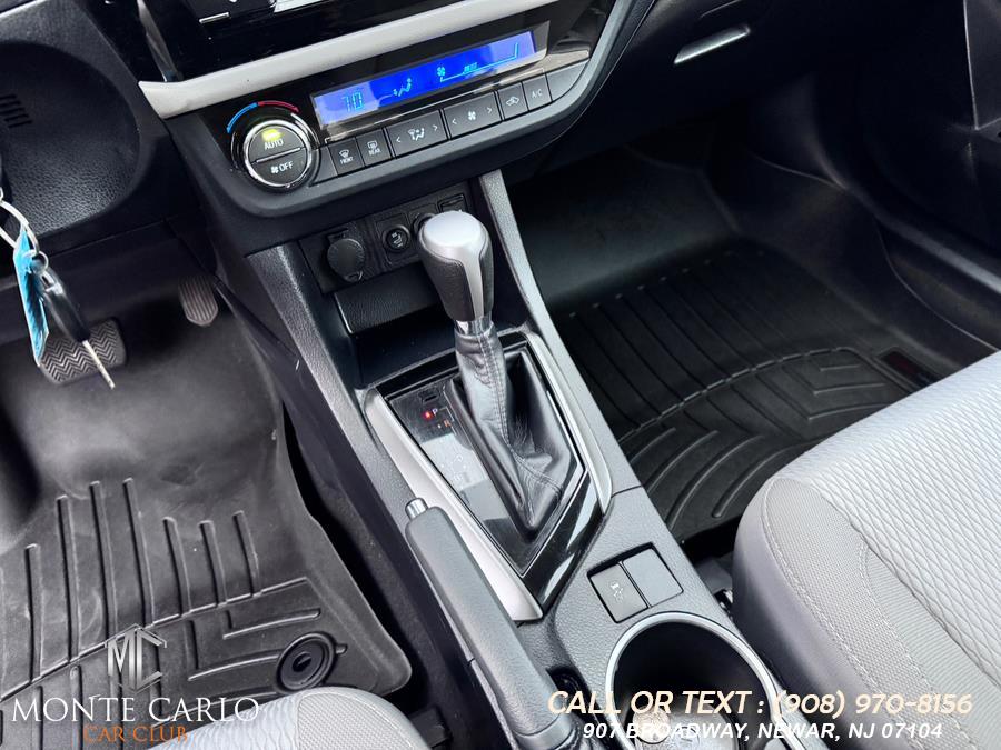 2016 Toyota Corolla LE - Photo 31