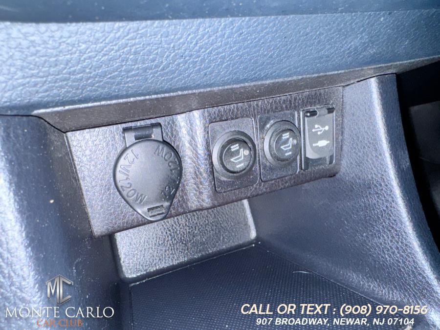2016 Toyota Corolla LE - Photo 23