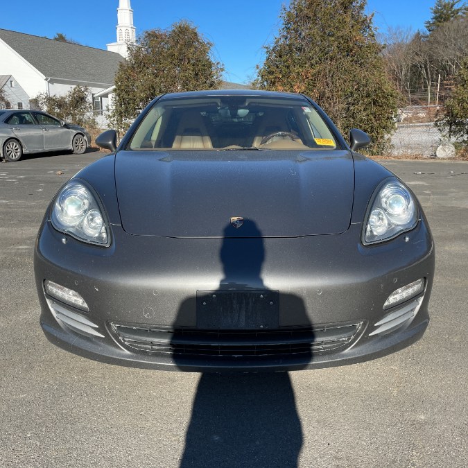 2013 Porsche Panamera 4S's photo